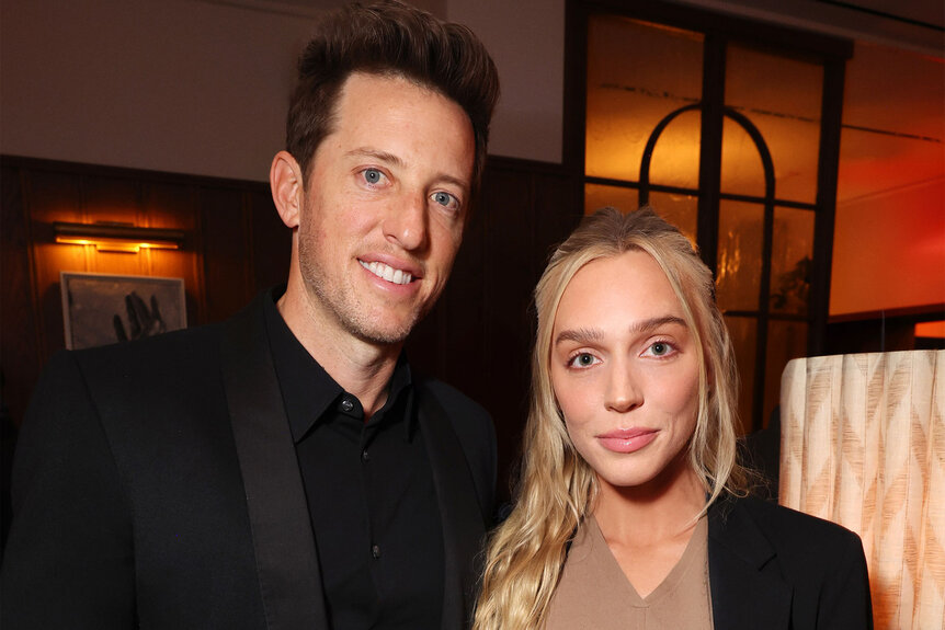 Alex Cooper’s Real Crisis: Inside the Matt Kaplan Controversy & Unwell Network Drama