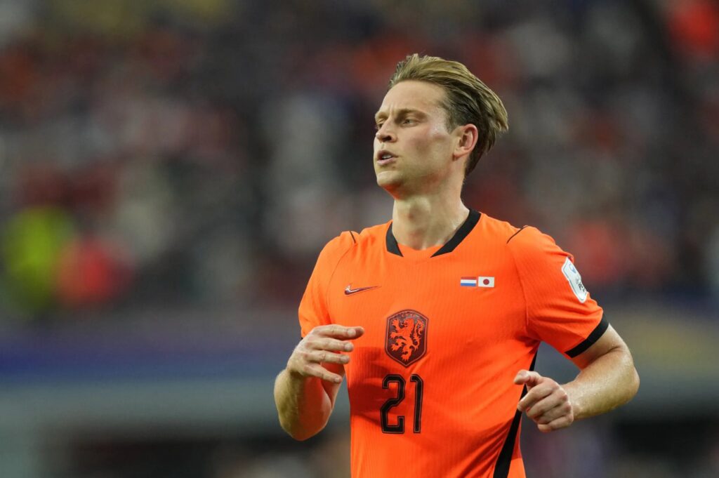 BREAKING: Frenkie de Jong finished the World Cup with pain in his right knee