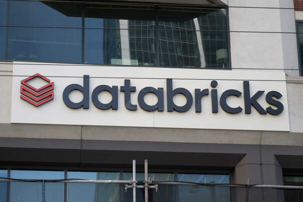 Clear Street Offers Pre-IPO Access to Databricks $188B Valuation