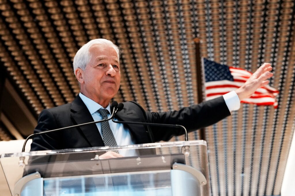 Jamie Dimon Invests $24M in US Shipbuilding 2026