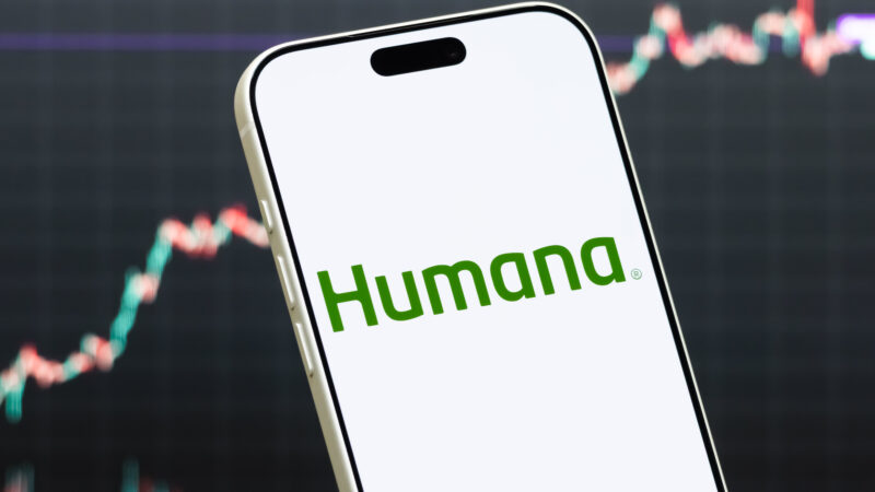 Humana Beats Q2 Estimates with $9 Share Outlook
