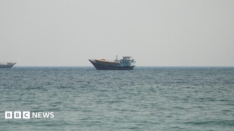Iran-US Tensions Rise at Strait of Hormuz in 2026