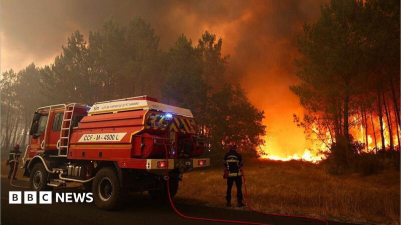 France Evacuates 20,000 Near Arcachon Bay