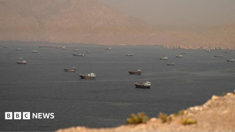 Iran Hits US Bases 2026 Strait of Hormuz