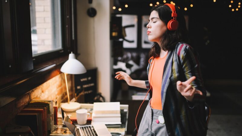 Winamp Relaunches with Deezer Music Player in 2026