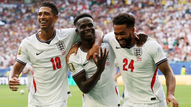 Bukayo Saka Scores Hat Trick in England 6-4 Win Over France