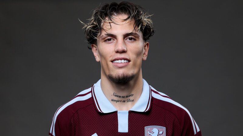 Aston Villa Signs Alejandro Garnacho 2026
