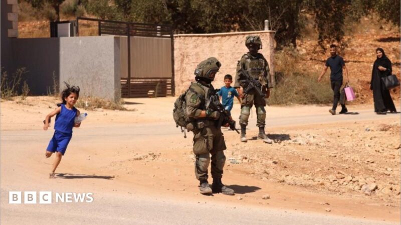 Israeli troops order Qusra families to vacate homes, turn houses into barracks – 2026 crisis