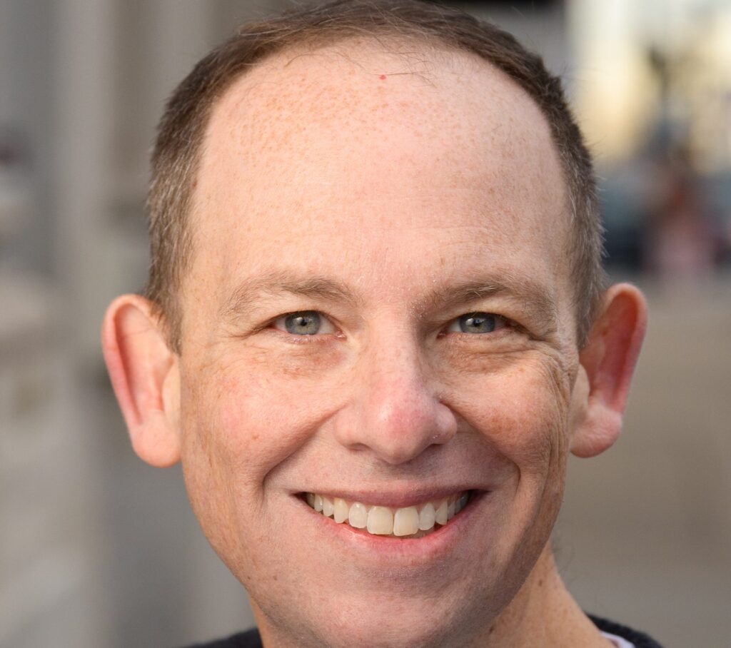 Bloomberg Media launches ‘Post Credits’ with Ian Schafer – 2026 creator economy deep‑dive