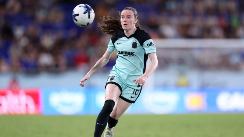 Rose Lavelle concussion protocol sidelines Gotham FC vs Portland Thorns match 2026