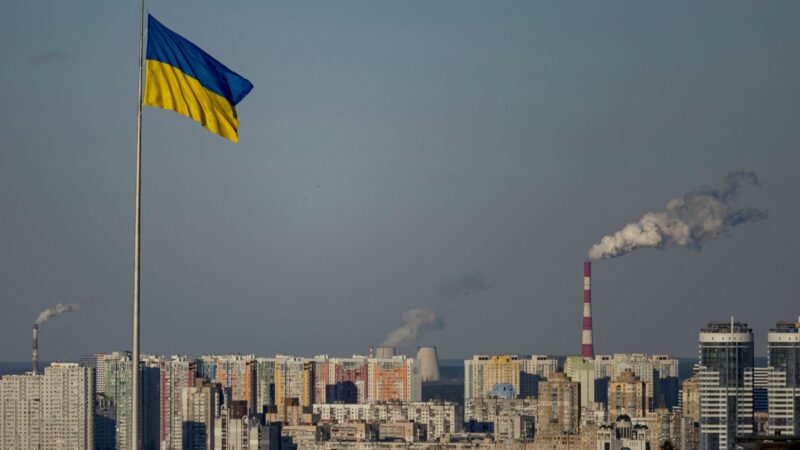 Zelenskyy calls Kyiv intel agencies firefight ‘disgraceful’: three officers wounded, 2026 security fallout