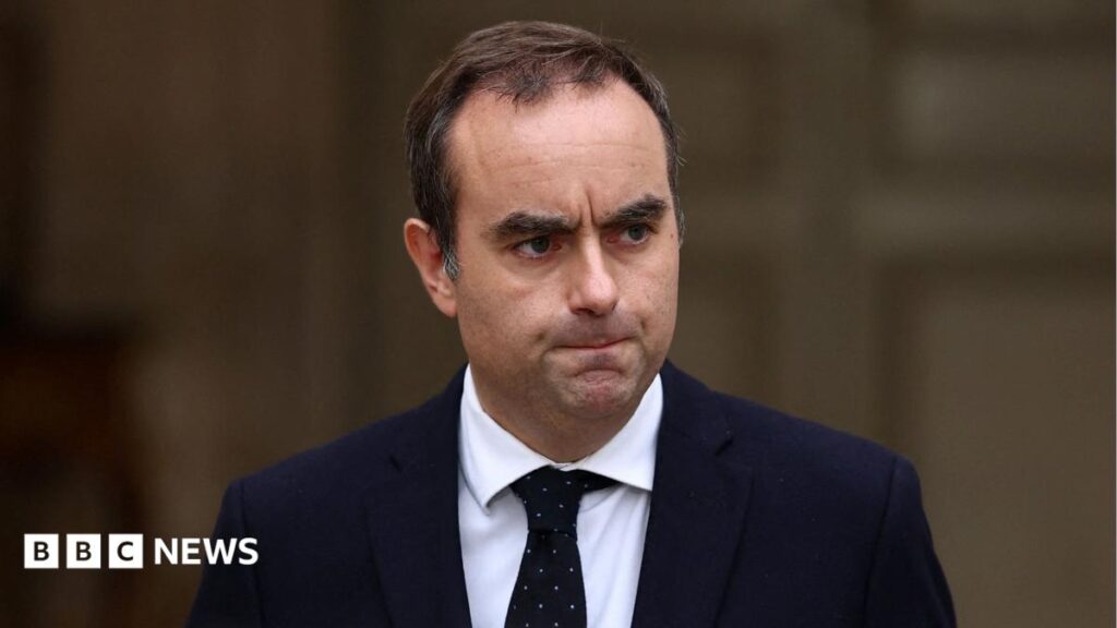 French PM warns of escalation after 164 students arrested in Paris school protests, 2026