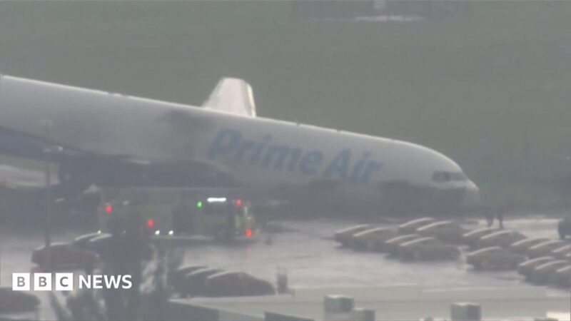 Amazon Air cargo plane overshoots Miami runway, damages aircraft – Sep 2026