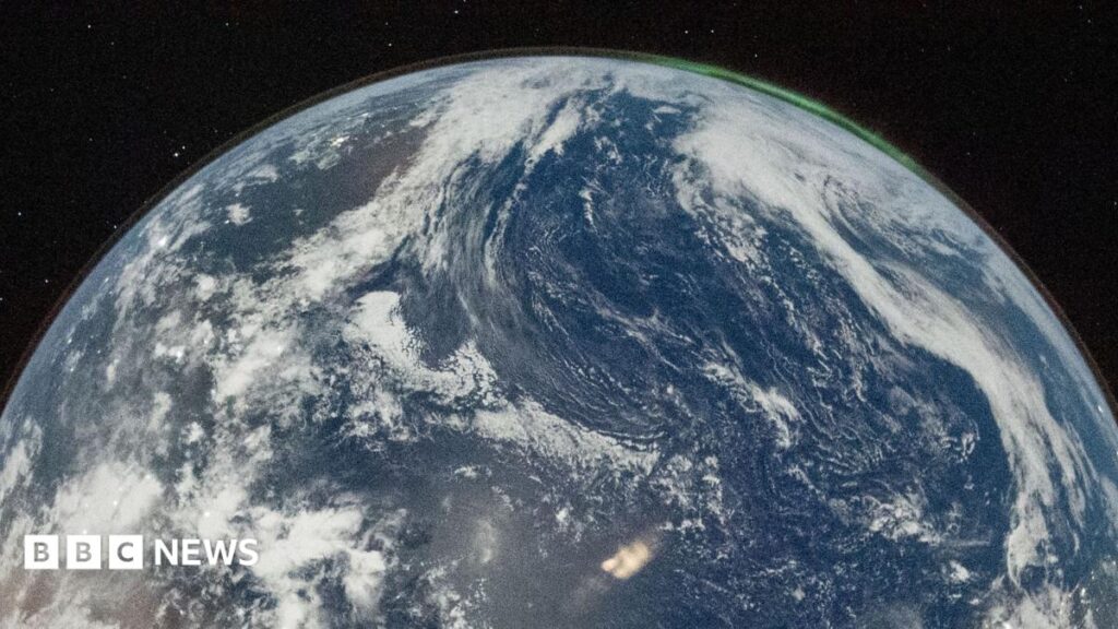 US Confirms First Deployment of Space Weapons in 2026, Air Force Secretary Frank Kendall Says