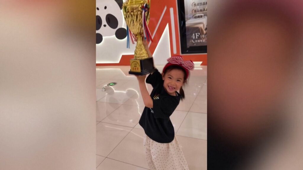 Six-year-old Lian Yunzhi shatters women’s Rubik’s Cube world record twice in 2026