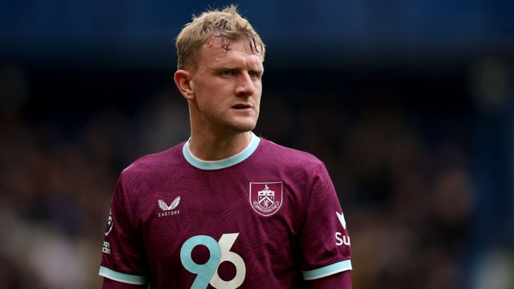 Wrexham sign Joe Worrall (Burnley) and Callum O’Hare (Sheffield United) deadline day 2026