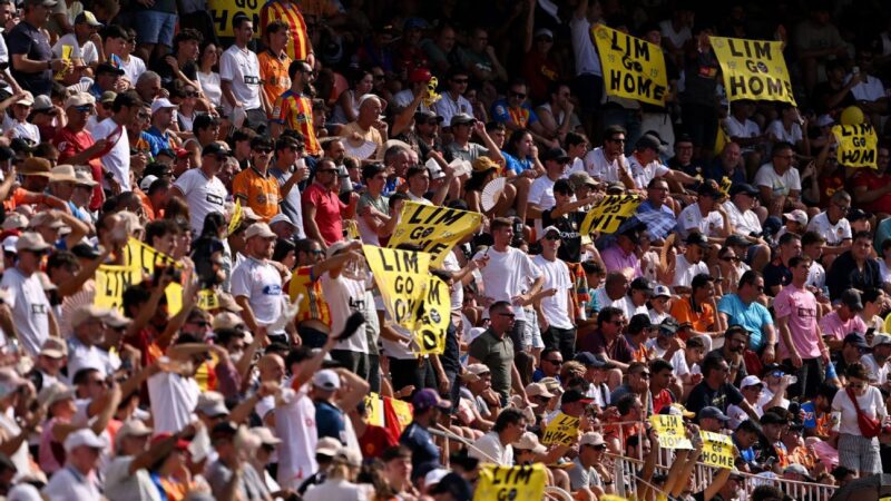 Valencia fans protest after 5-0 Barcelona loss, club crisis deepens 2026