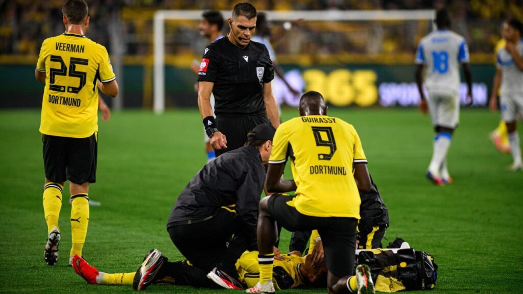 Dortmund teen Konstantinos Karetsas hospitalised after 2026 UCL debut injury
