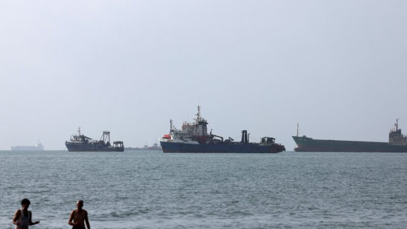 Oil prices surge to six‑week high as US‑Iran strikes tighten Strait of Hormuz, Africa feels the shock in 2026