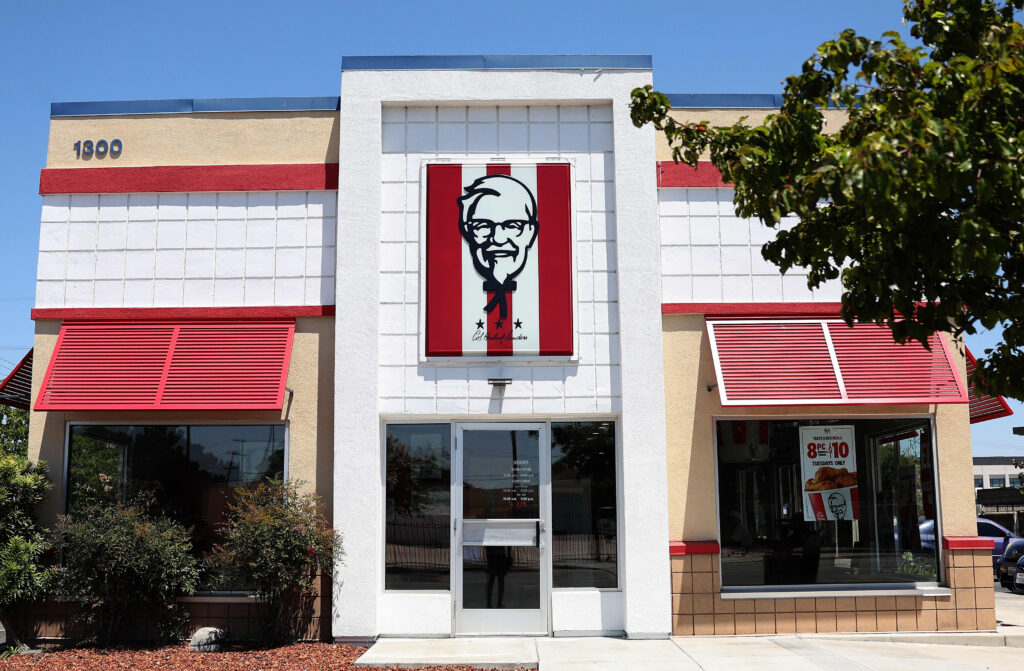 KFC swaps Pepsi for Coca-Cola in U.S. outlets 2026 – what it means for African franchises and the soft‑drink market