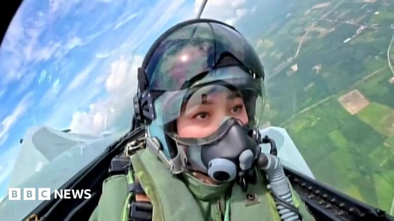 Thai Queen Suthida’s First Solo Fighter Jet Flight in 2026 Sparks Gender and Defence Debate