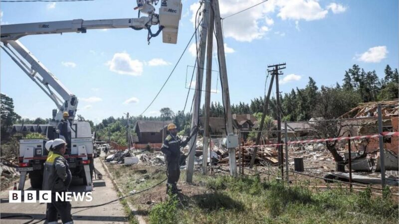 Moscow stays silent on Trump’s energy ceasefire as Zelensky seeks Ukraine power grid truce