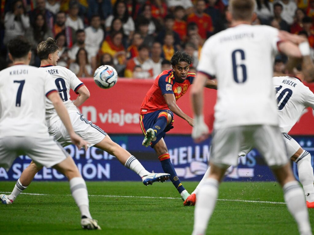 Lamine Yamal scores early goal as Spain beats Czechia 3-1 in Nations League 2026