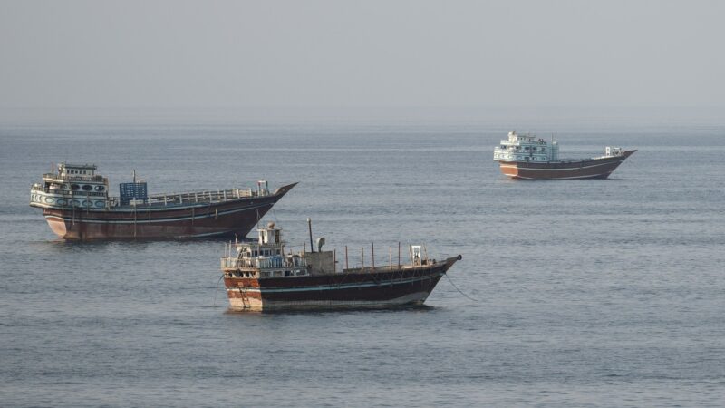 Iran Targets US-UAE Oil Shuttle in Strait of Hormuz, Raising 2026 Oil Supply Risks