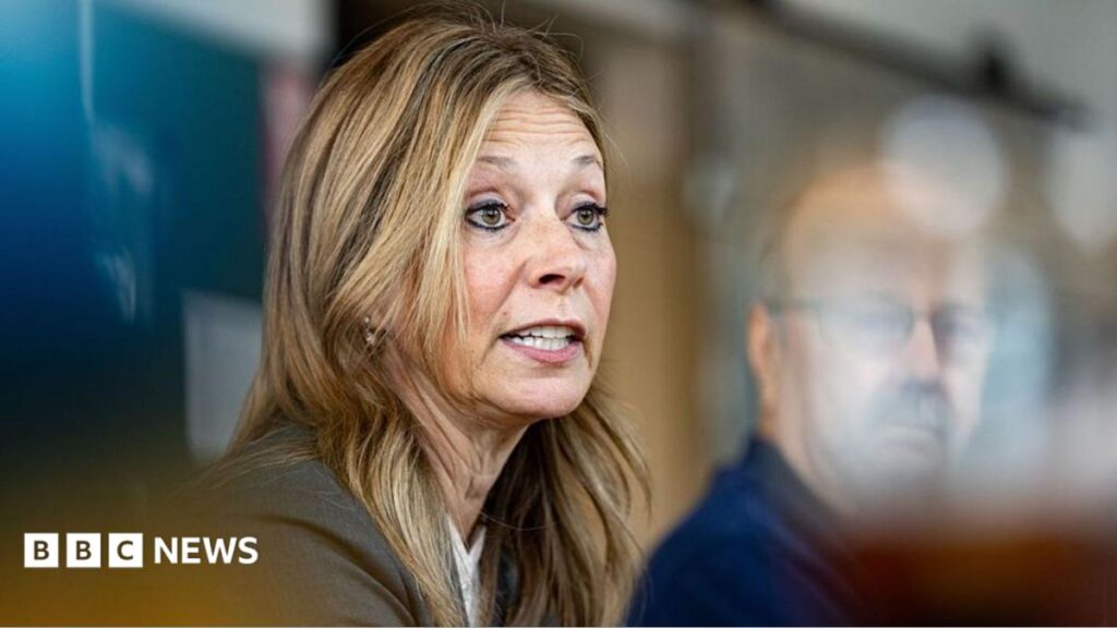 Amy Acton calls Ohio attack ad with estranged mother despicable, Vivek Ramaswamy runs 2026